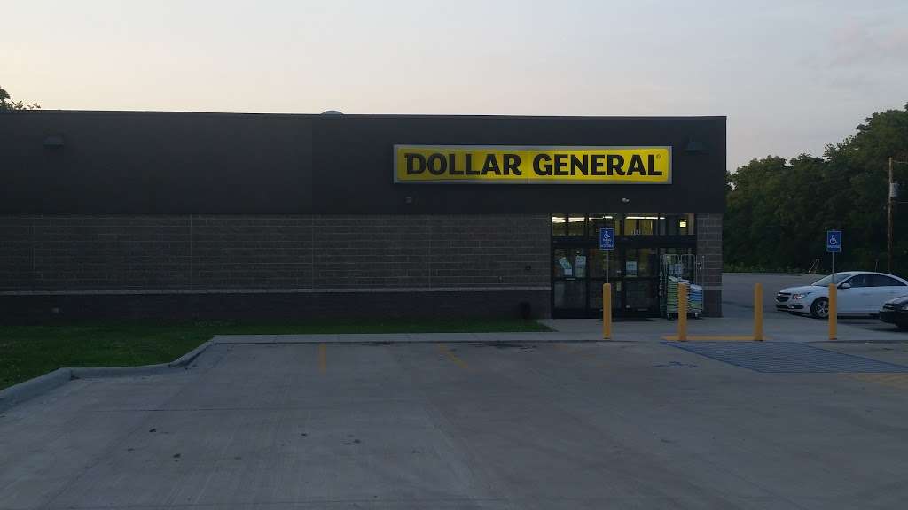 Dollar General | 304 W Amity St, Louisburg, KS 66053 | Phone: (913) 837-3218