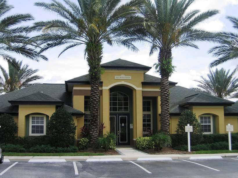 Buena Vista Place I & II | 8825 Buena Pl, Windermere, FL 34786, USA | Phone: (407) 654-0733