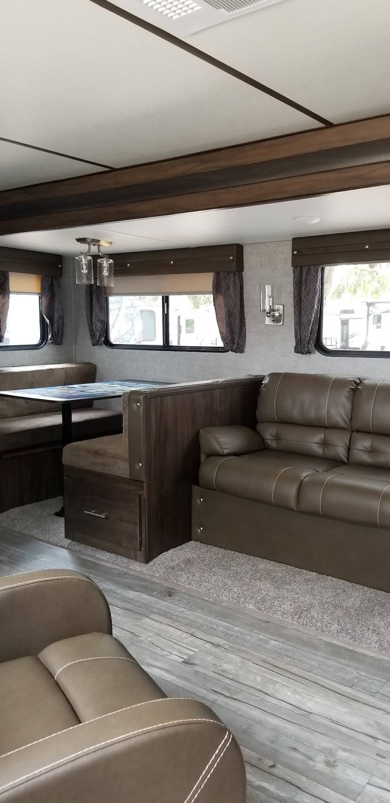 Optimum RV | 7400 US-441, Ocala, FL 34480, USA | Phone: (352) 622-2886