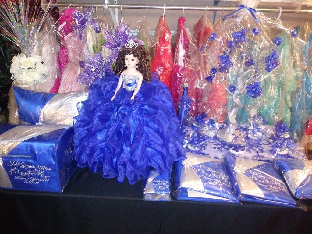 Quiceaneras Dresses | b, 493 Concord Pkwy N, Concord, NC 28027, USA | Phone: (704) 224-8627