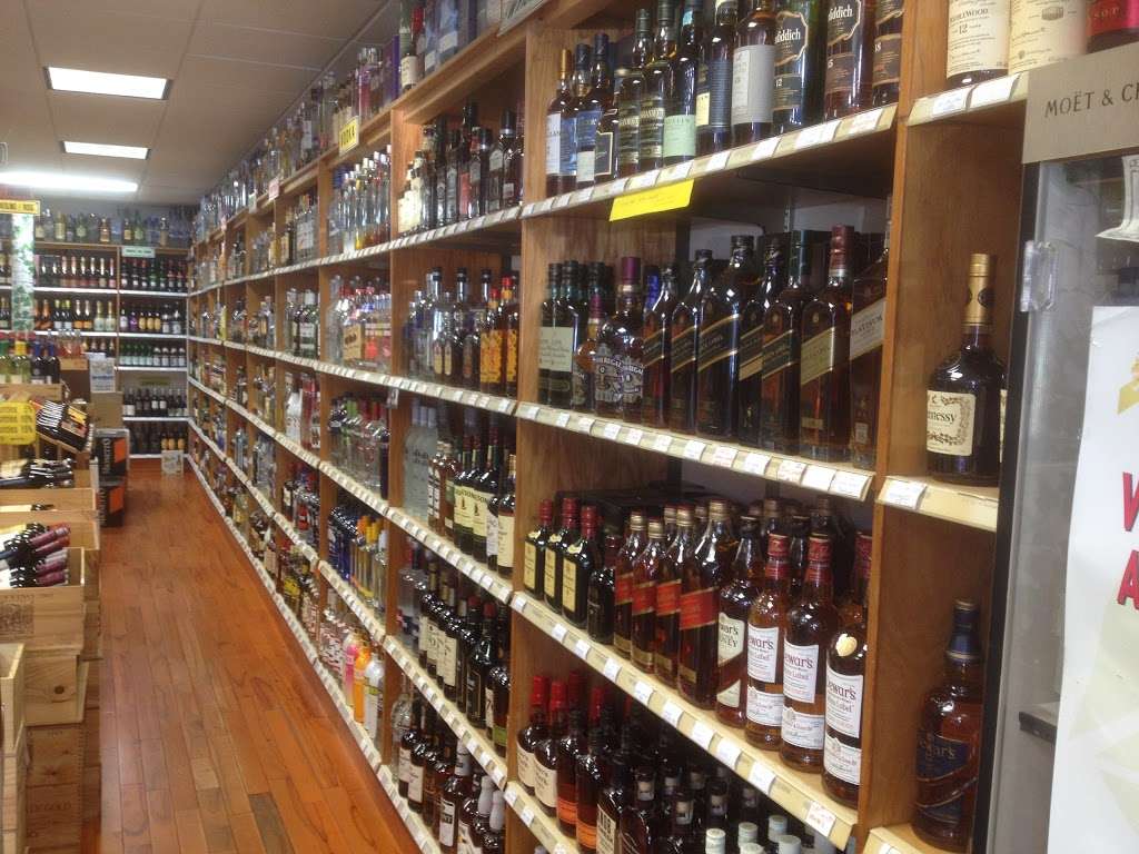 D D Wine Liquors Inc | 372 Pelham Rd, New Rochelle, NY 10805, USA | Phone: (914) 235-0198