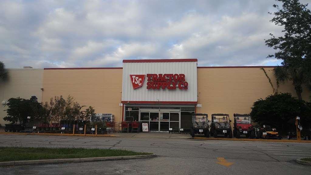Tractor Supply Co. | 1706 Citrus Blvd, Leesburg, FL 34748, USA | Phone: (352) 787-7333