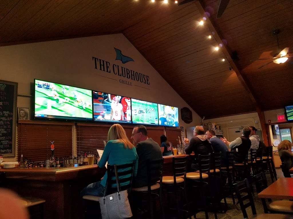 The Clubhouse Grille | 400 Illicks Mill Rd, Bethlehem, PA 18017, USA | Phone: (610) 625-0060