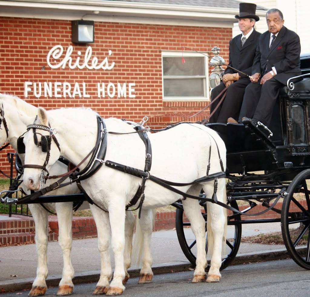 Chiles Funeral Home Inc | 2100 Fairmount Ave, Richmond, VA 23223, USA | Phone: (804) 649-0377