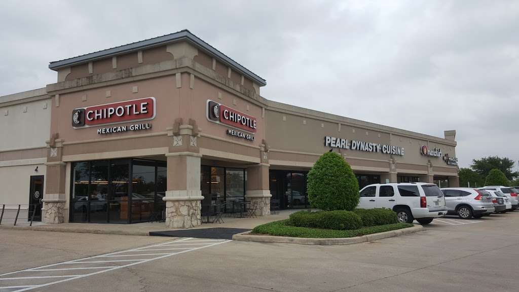 Chipotle Mexican Grill | 19832 Southwest Fwy, Sugar Land, TX 77479, USA | Phone: (281) 201-3873