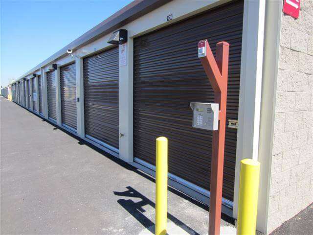 Storage West | 8230 W Lower Buckeye Rd, Phoenix, AZ 85043, USA | Phone: (623) 277-5713