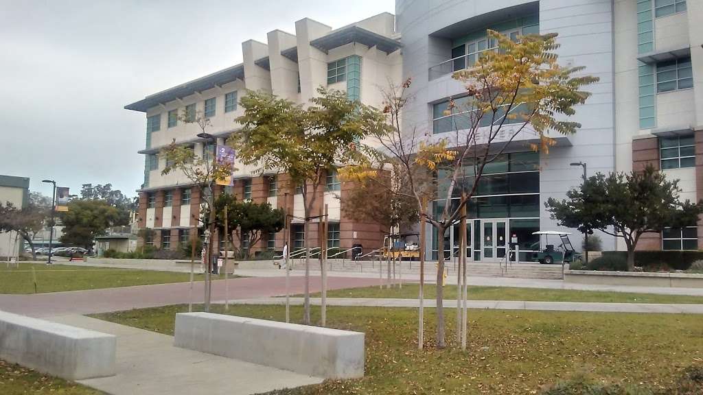 East Los Angeles College | 1301 Avenida Cesar Chavez, Monterey Park, CA 91754, USA | Phone: (323) 265-8650