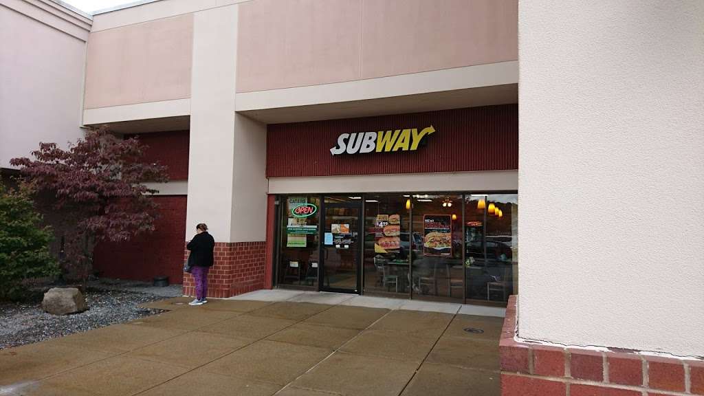 Subway Restaurants | 1775 Washington St N101, Hanover, MA 02339, USA | Phone: (781) 826-4749