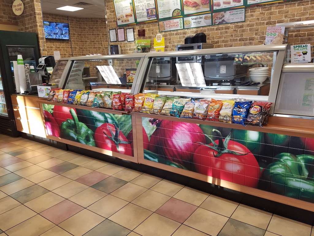 Subway | 141 S 18th St Ste B, Kansas City, KS 66102, USA | Phone: (913) 371-0542