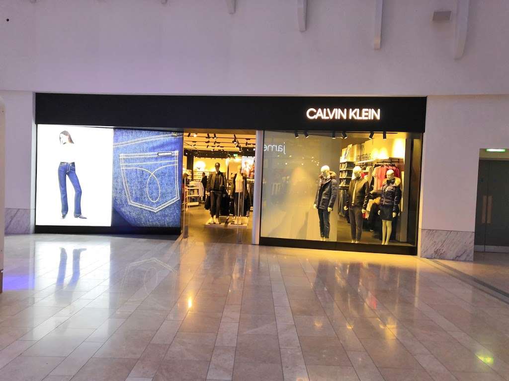 calvin klein outlet store near me