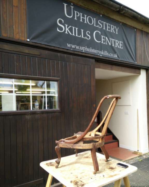 Upholstery Skills Centre Ltd | Asheton Farm, Tysea Hill, Stapleford Abbotts RM4 1JU, UK | Phone: 07721 909838