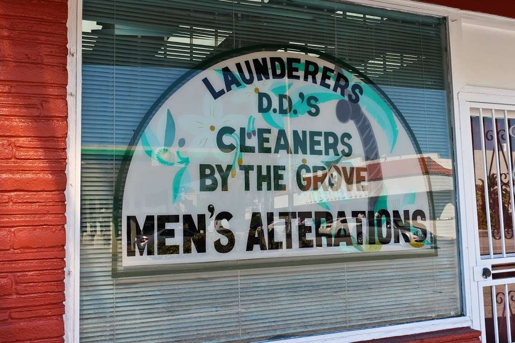 D Ds By the Grove Cleaners | 2482 SW 17th Ave, Miami, FL 33145, USA | Phone: (305) 856-0923