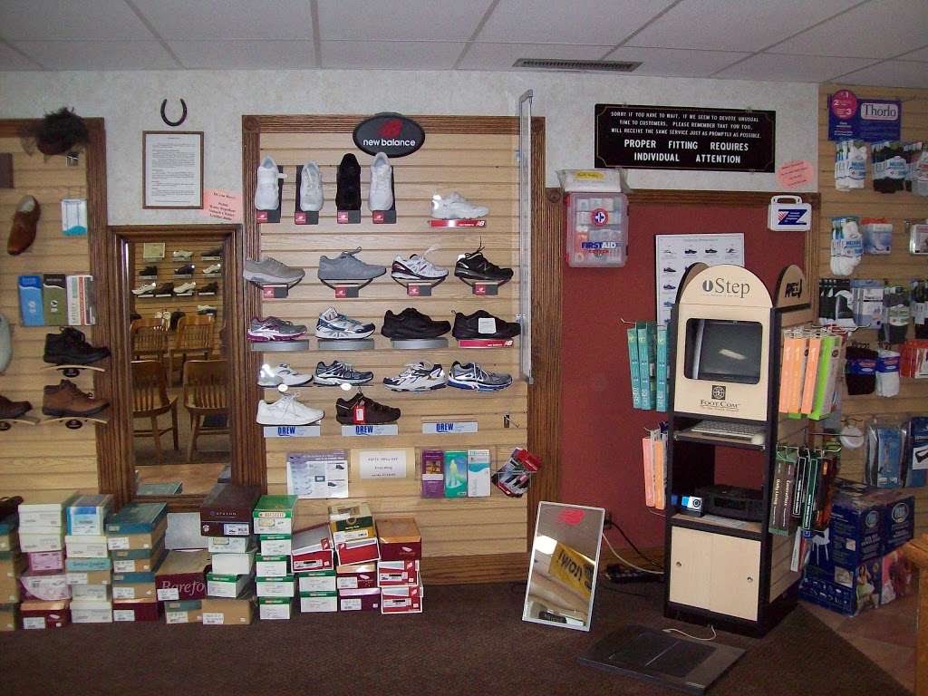 Michelangelos Foot Comfort & Pedorthic Shoppe | 8344 W Lawrence Ave, Harwood Heights, IL 60706, USA | Phone: (708) 453-4900
