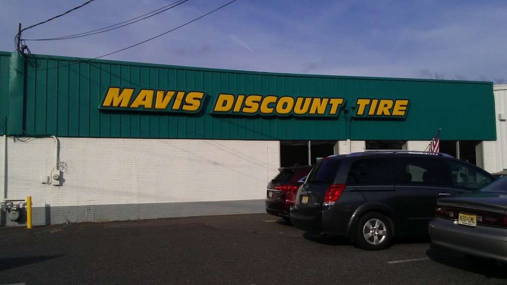 Mavis Discount Tire | Photo 5 of 10 | Address: 801 Shrewsbury Ave, Shrewsbury, NJ 07702, USA | Phone: (732) 941-3739