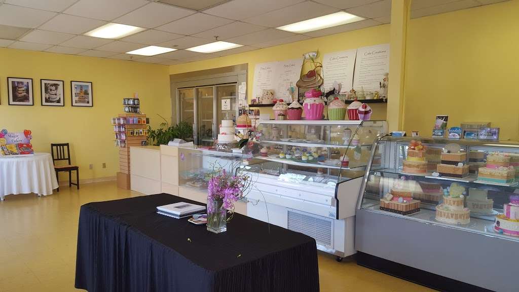 Minias Bake Shop | 5445 Central Ave # 1, Newark, CA 94560, USA | Phone: (510) 791-8343