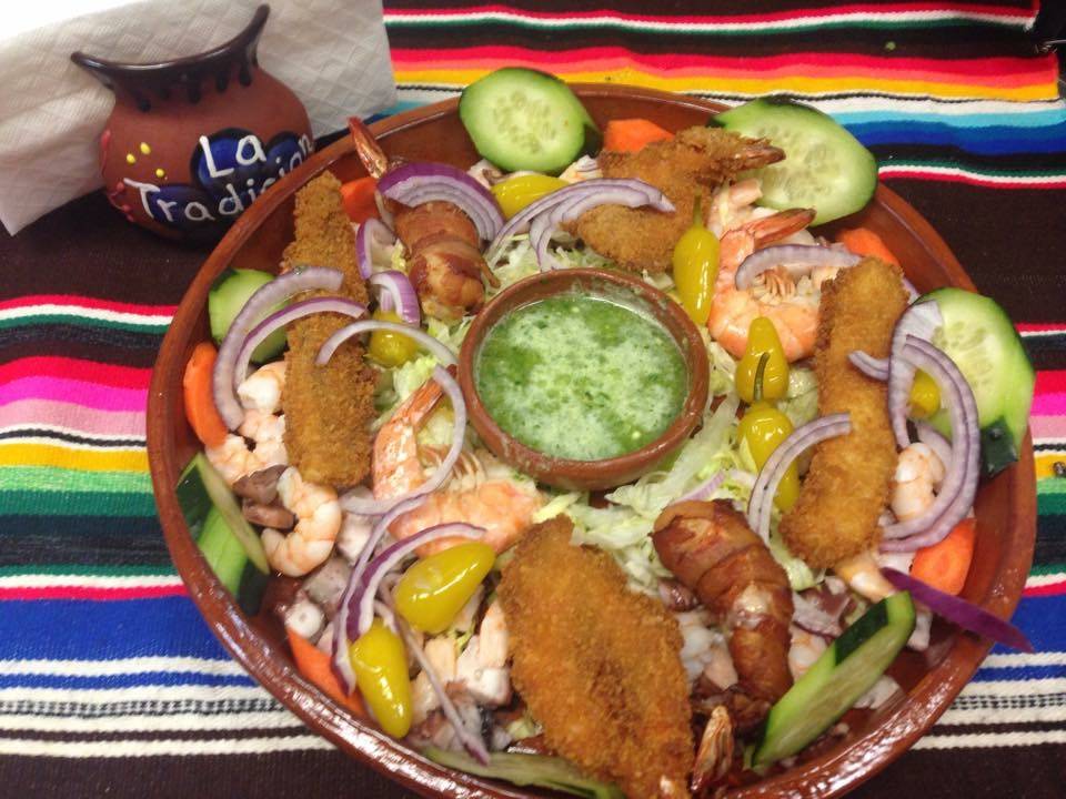 La Tradicion Mariscos & Mexican Restaurant | 4371 Stewart Ave Ste. 114, Las Vegas, NV 89110, USA | Phone: (702) 459-4252