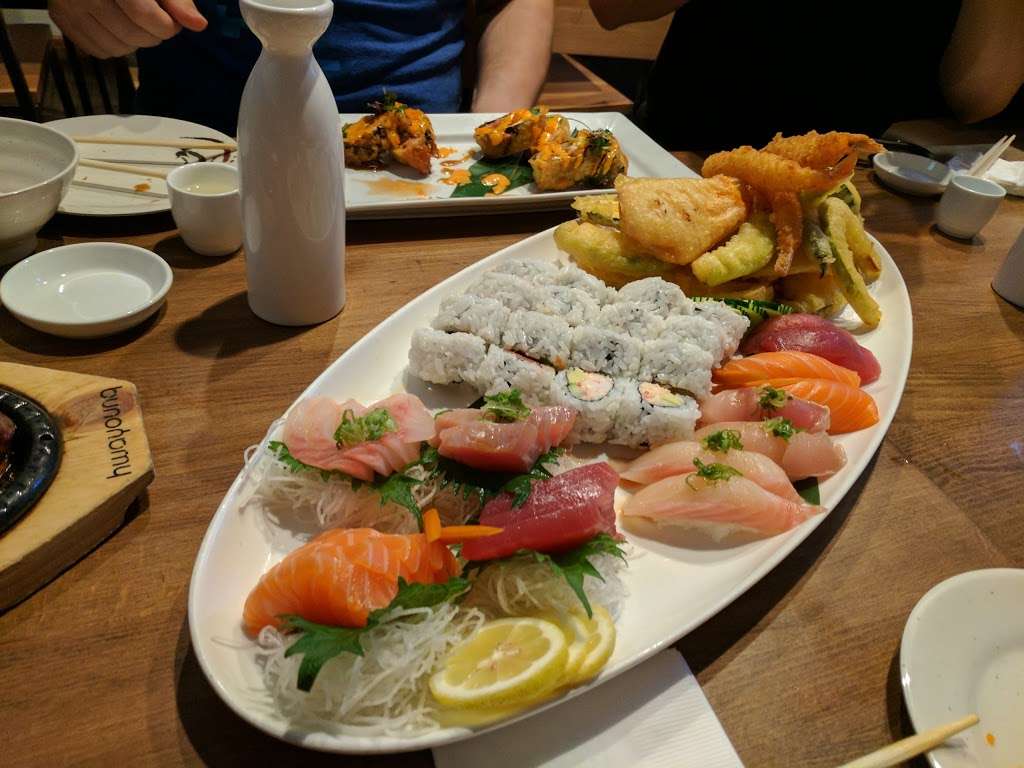 Love Boat Sushi | 125 Old Grove Rd, Oceanside, CA 92057, USA | Phone: (760) 721-3737