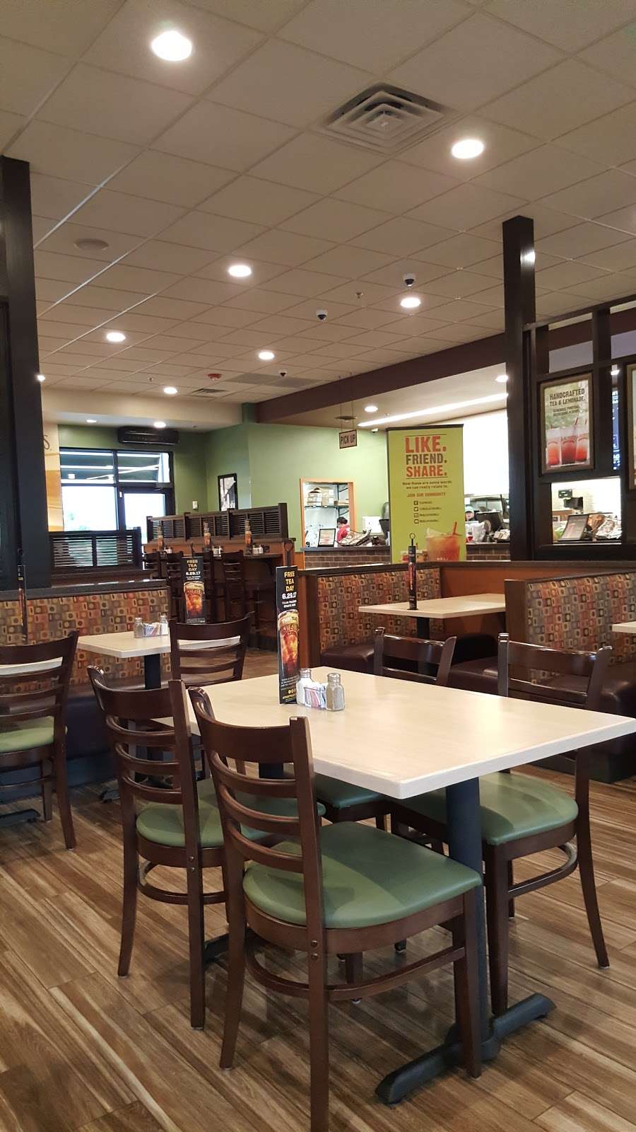 McAlisters Deli | 8217 Broadway, Merrillville, IN 46410 | Phone: (219) 472-0663