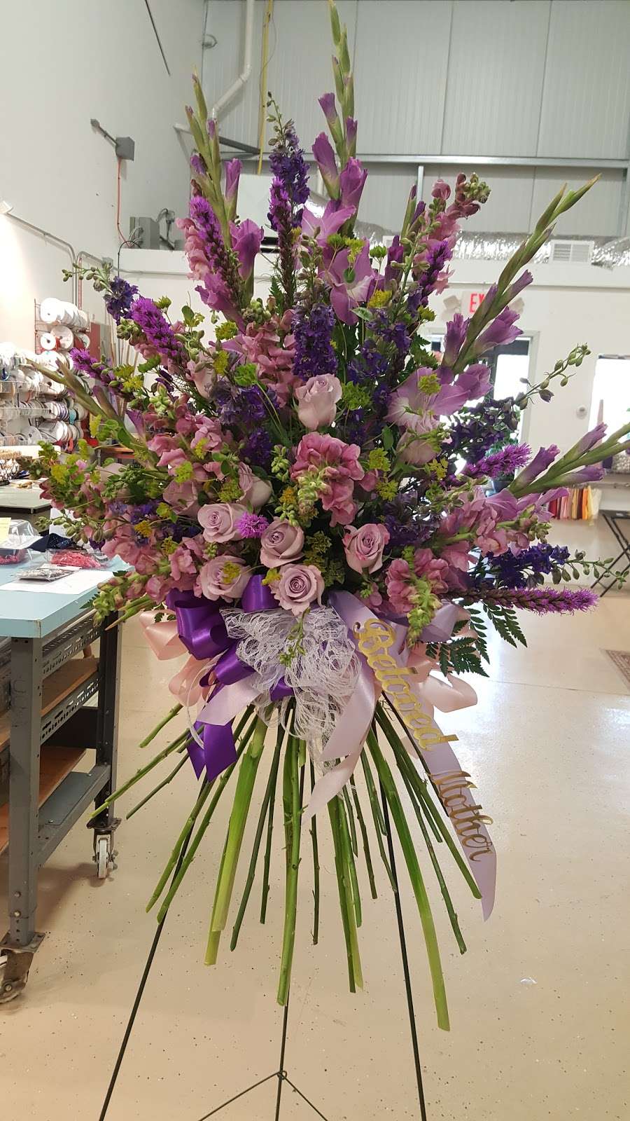 Flowers by Whisconier | 4 Sand Cut Rd #5, Brookfield, CT 06804, USA | Phone: (203) 775-1266