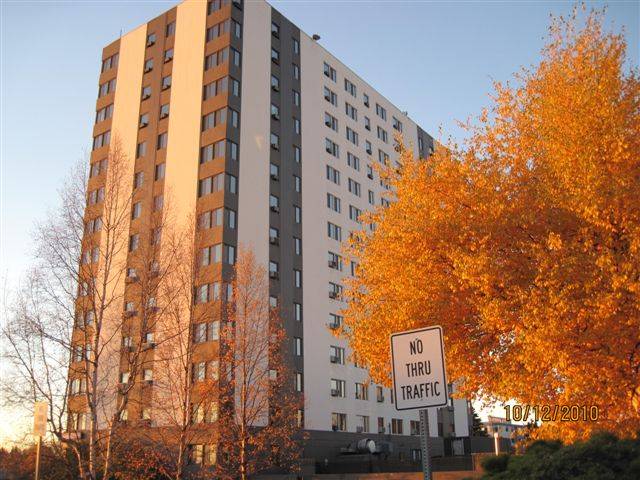 Inlet Tower Hotel & Suites | 1020 W 12th Ave, Anchorage, AK 99501, USA | Phone: (907) 276-0110
