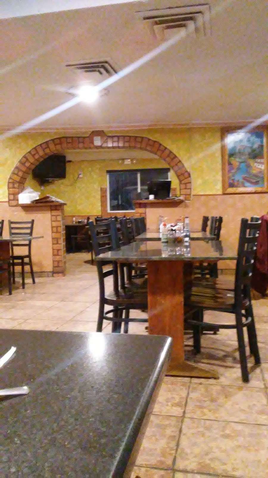 El Taco Loco Mexican Restaurant | 644 S Main St, Brighton, CO 80601 | Phone: (303) 637-7500