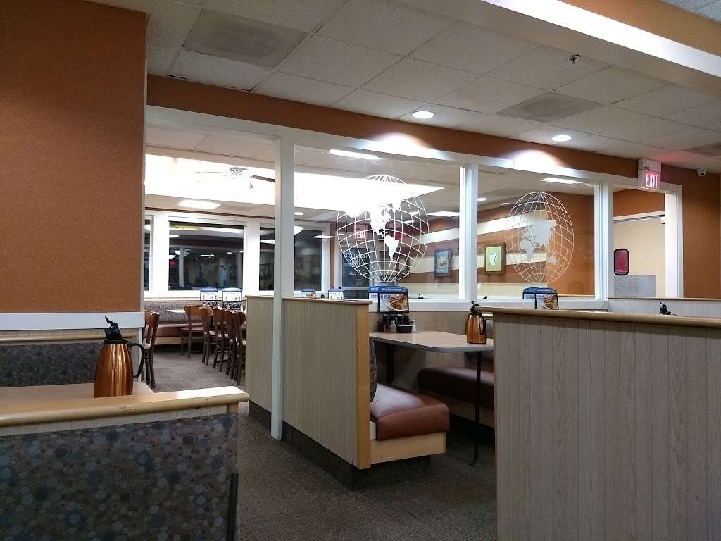 IHOP | 101 S Randall Rd, Elgin, IL 60123, USA | Phone: (847) 289-4801