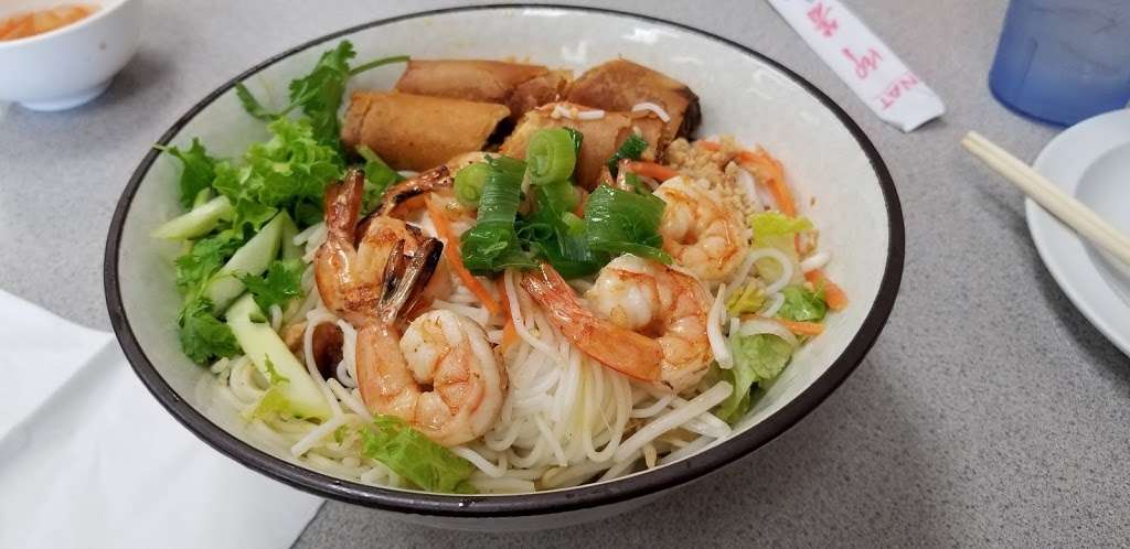 Saigon Noodle House | 27523 Jefferson Ave, Temecula, CA 92590, USA | Phone: (951) 693-1691