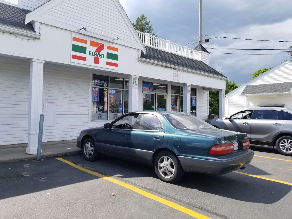 7-Eleven | 125 Center St, Pembroke, MA 02359, USA | Phone: (781) 293-9346