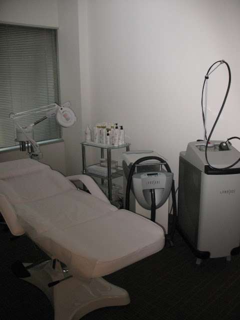 Laser Love Med Spa | 4855 W Hillsboro Blvd Suite B6, Coconut Creek, FL 33073 | Phone: (561) 989-9780