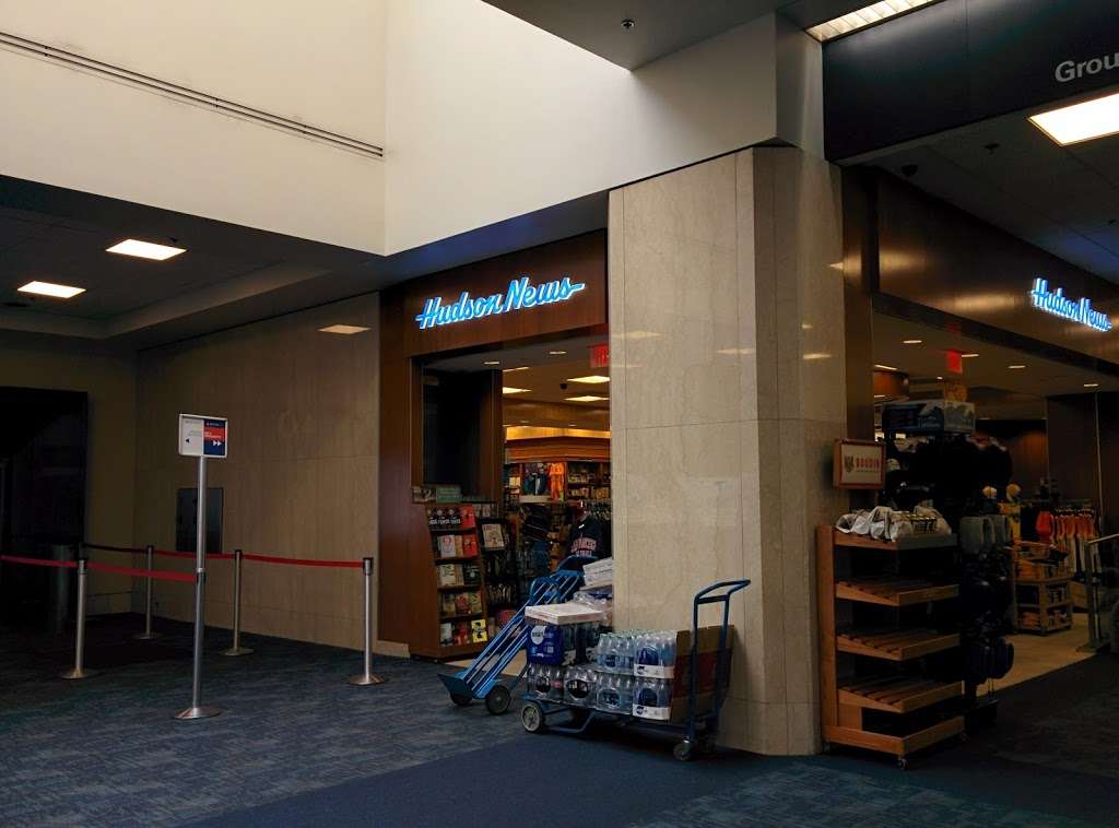 Hudson News | Terminal 1, San Francisco, CA 94128, USA