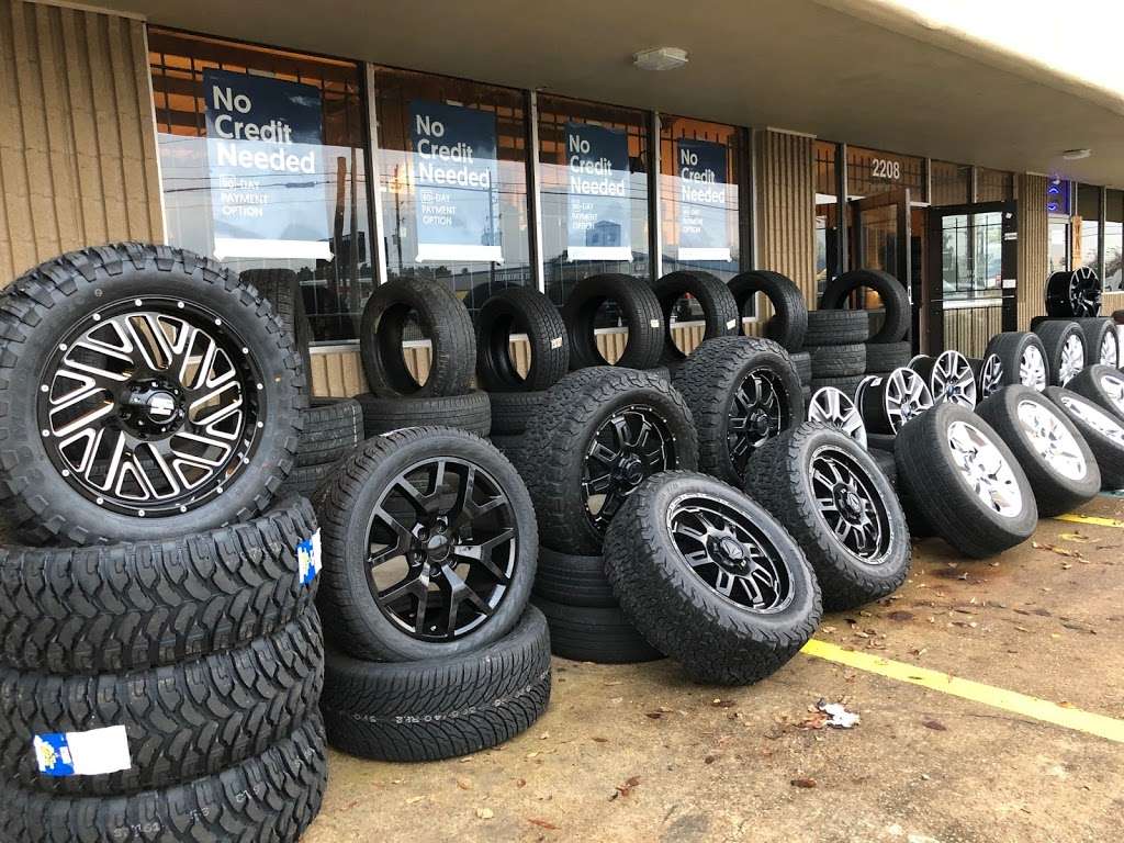 Universe Wheels & Tires | 2210 FM 1960, Humble, TX 77338, USA | Phone: (281) 623-5086