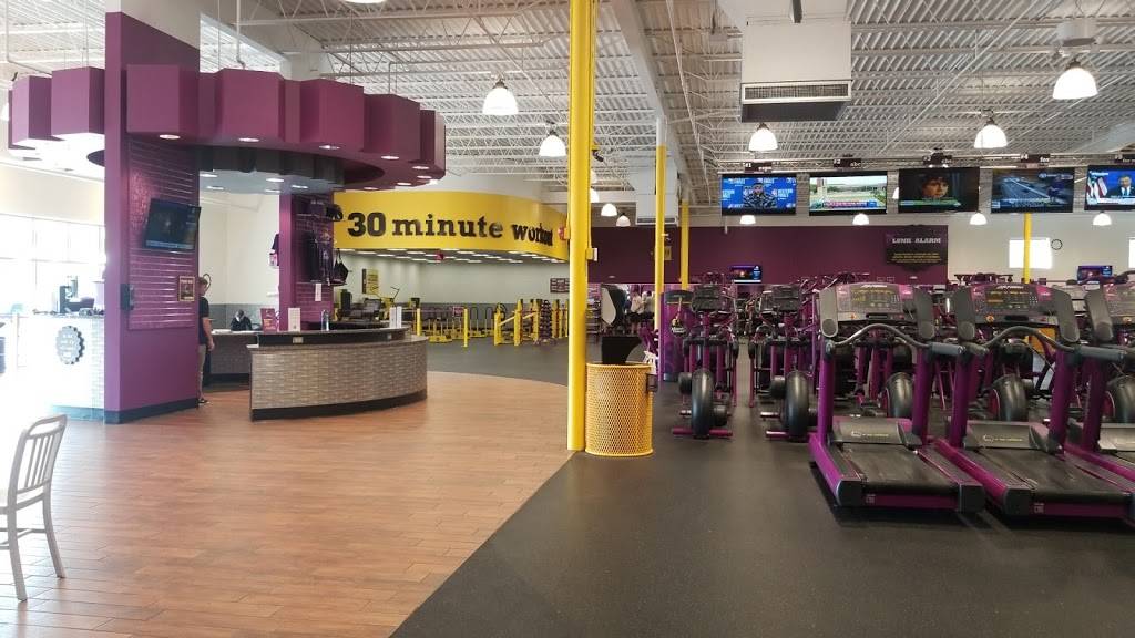 Planet Fitness | 393 E Main St, Hendersonville, TN 37075 | Phone: (615) 348-7555