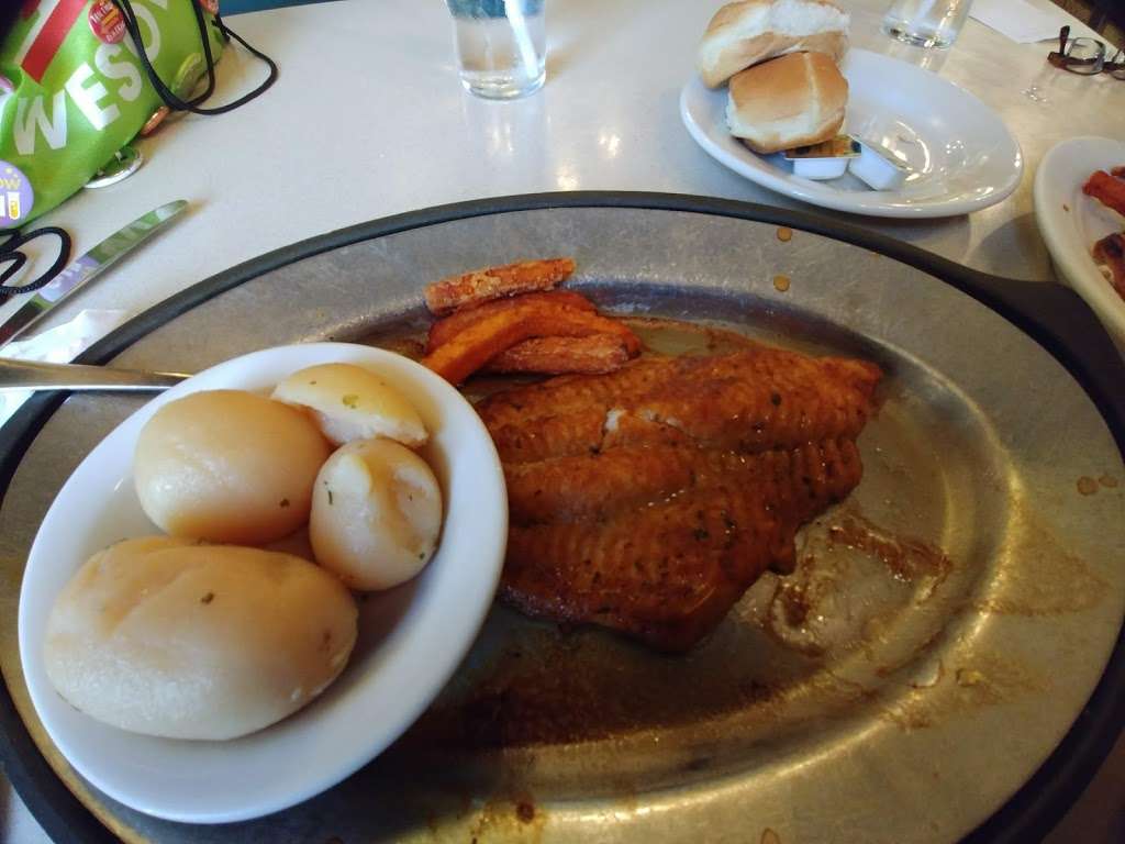 Savilles Diner | 830 E Philadelphia Ave, Boyertown, PA 19512, USA | Phone: (610) 369-1433