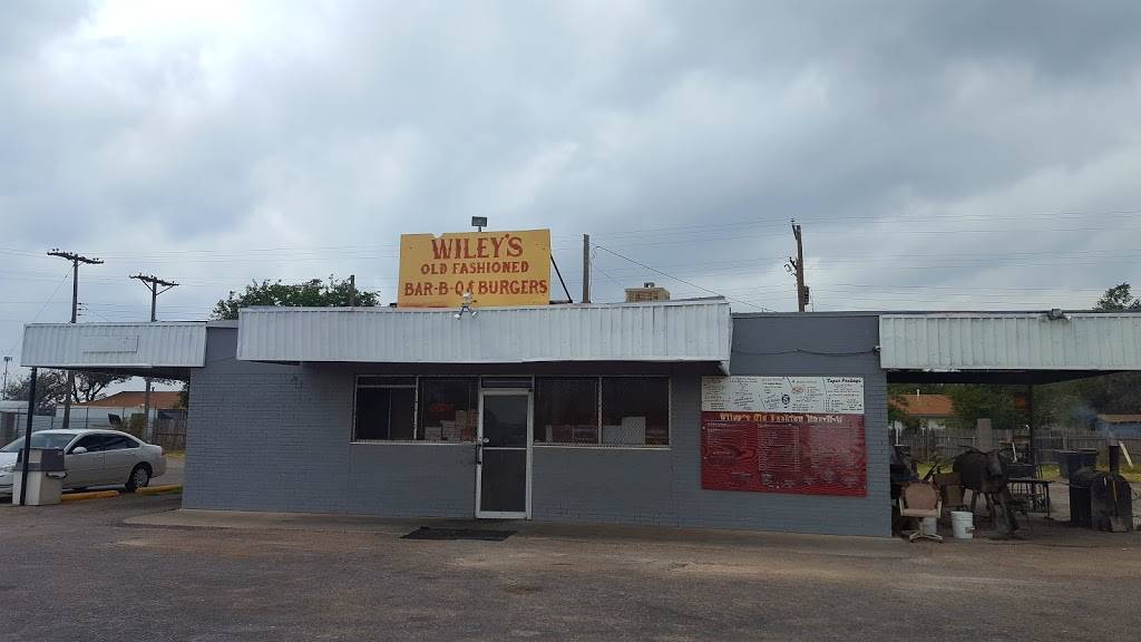 Wileys Bar-B-Que | 1805 Parkway Dr, Lubbock, TX 79403, USA | Phone: (806) 765-7818