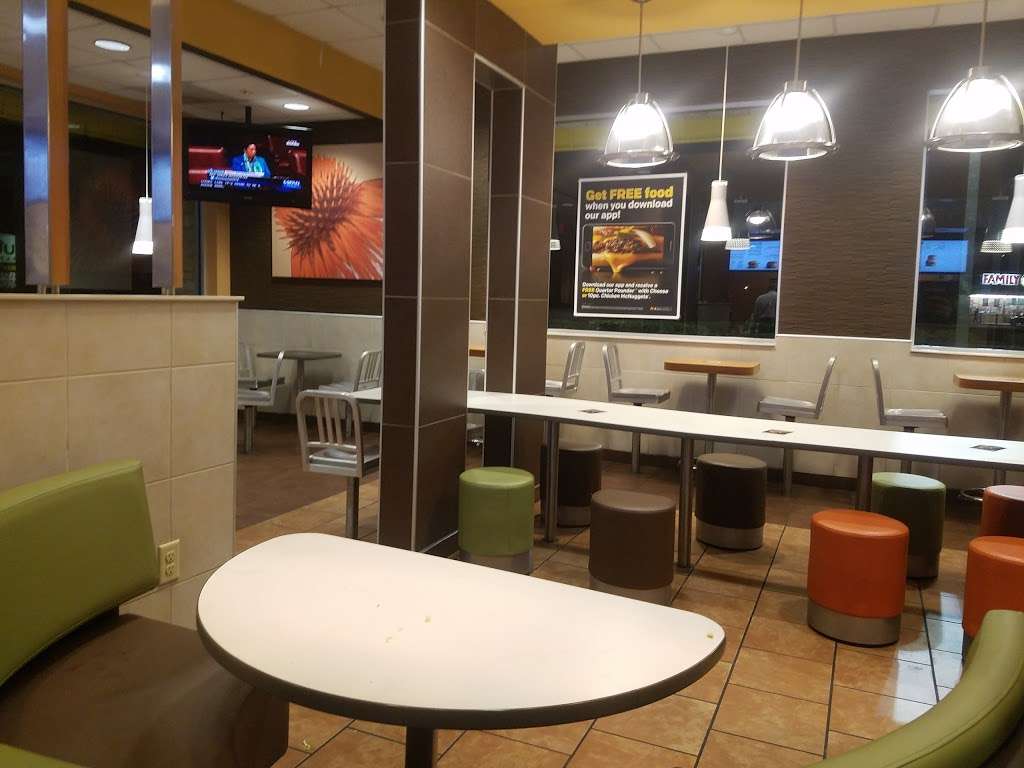 McDonalds | 3344 Canoe Creek Rd, St Cloud, FL 34772 | Phone: (407) 498-3103