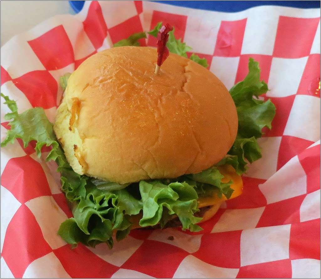 Ritters Custard and Burgers | 3535 Clear Lake City Blvd, Houston, TX 77059, USA | Phone: (281) 204-9777