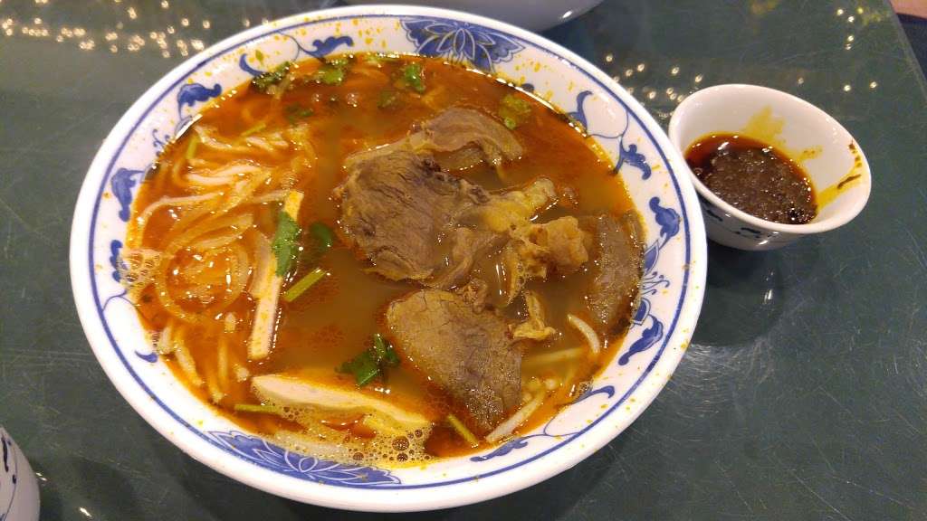 Phở Hoài | 1906 Avenue U, Brooklyn, NY 11229, USA | Phone: (718) 616-1233