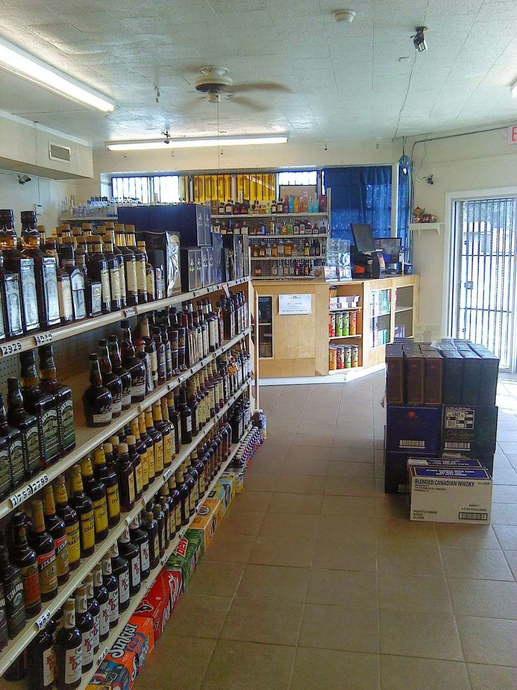 Hitchcock Liquor | 8109 Hwy 6, Hitchcock, TX 77563 | Phone: (409) 986-9038