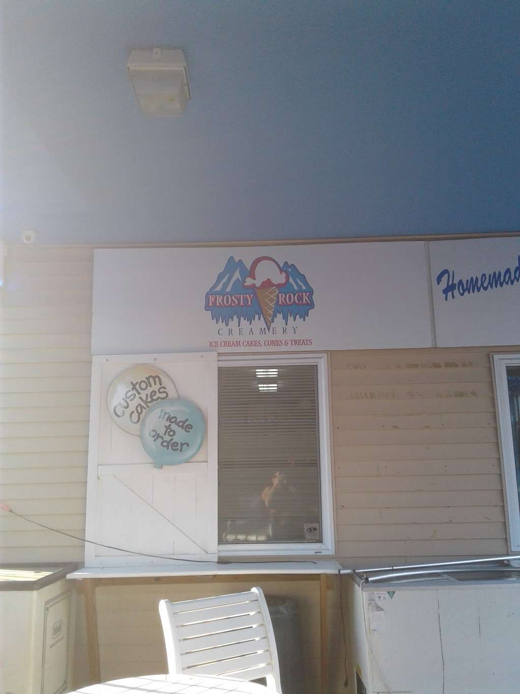 Frosty Rock Creamery | 2920 U.S. 6, Slate Hill, NY 10973, USA | Phone: (845) 697-5520