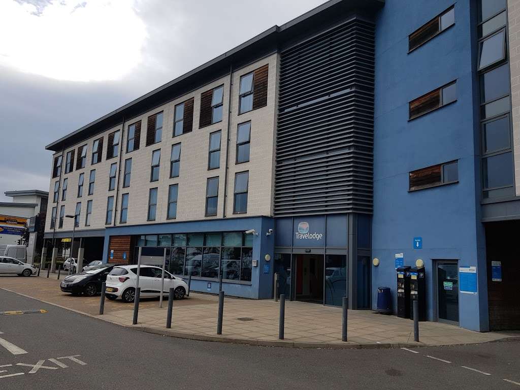 Travelodge Borehamwood | Elstree Way, Borehamwood WD6 1SD, UK | Phone: 0871 984 6346