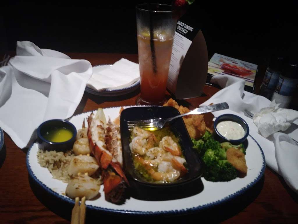 Red Lobster | 606 West Sunrise Hwy., Valley Stream, NY 11581, USA | Phone: (516) 825-0277