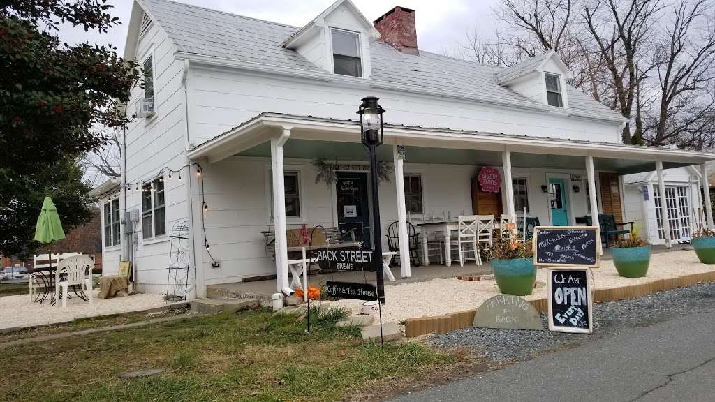 Back Street Brews Coffee and Tea House | 11 E Pennsylvania Ave, Lovettsville, VA 20180, USA | Phone: (703) 945-9171