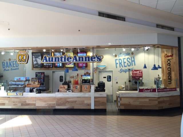 Auntie Annes | 2899 Whiteford Rd Ste #112, York, PA 17402, USA | Phone: (717) 757-0532