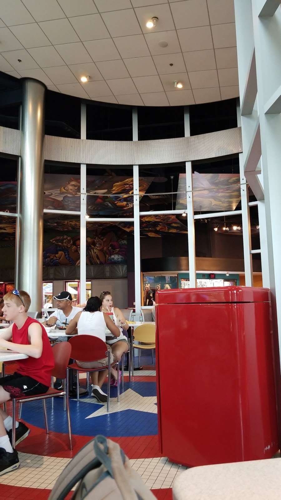 Captain America Diner | Orlando, FL 32819, USA