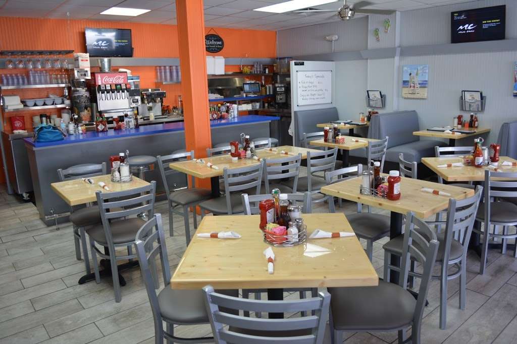 El Mar Cafe | 4405 El Mar Dr, Lauderdale-By-The-Sea, FL 33308, USA | Phone: (954) 769-1764