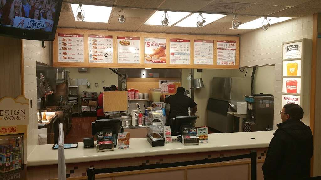 Wendys | 6349 Seven Corners, Falls Church, VA 22044, USA | Phone: (703) 538-3854