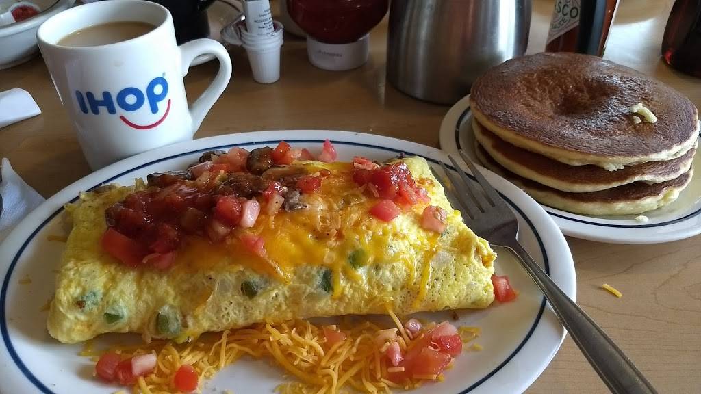 IHOP | 345 E, FL-44, Wildwood, FL 34785, USA | Phone: (352) 748-6074