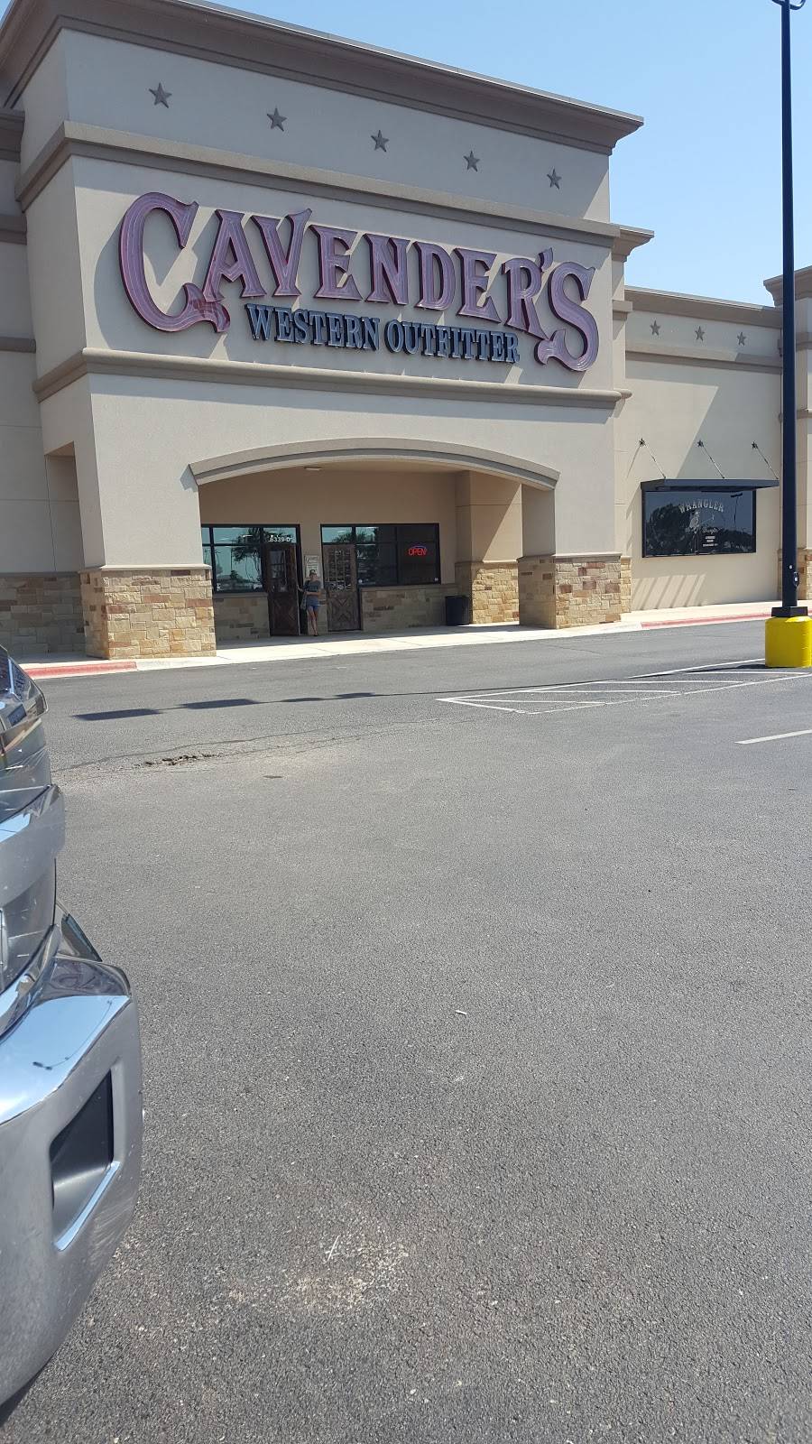 Cavenders Western Outfitter | 6339 SW 3rd St, Oklahoma City, OK 73128, USA | Phone: (405) 789-0981
