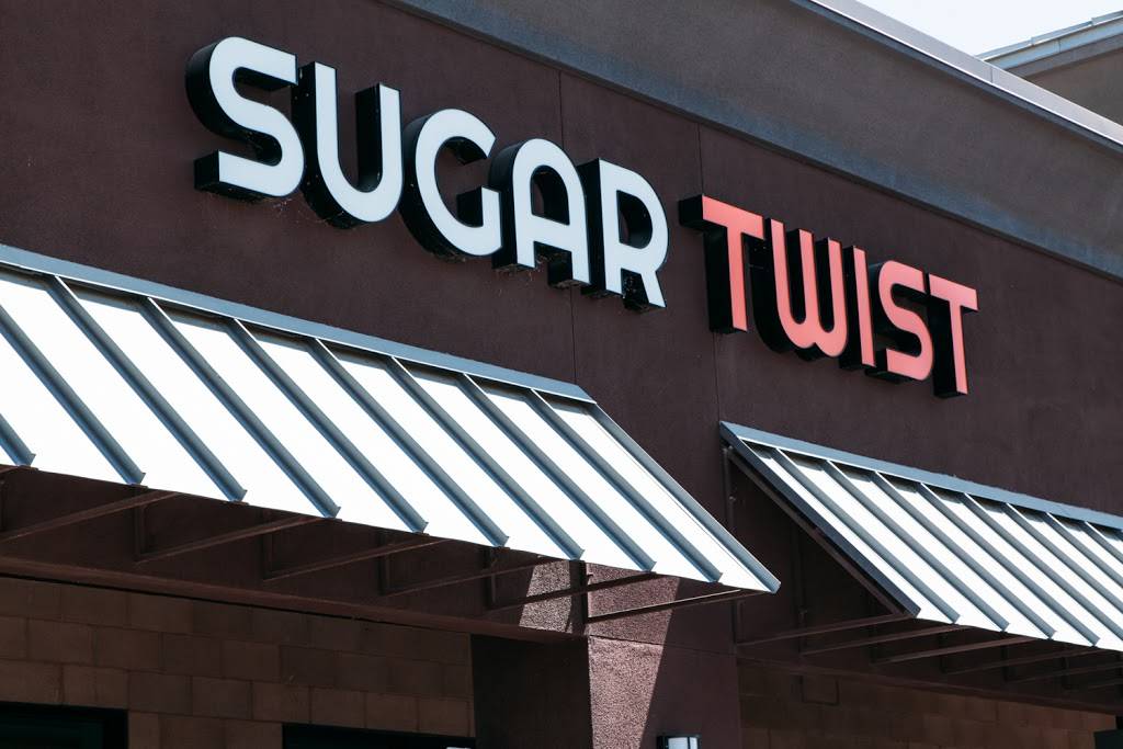 Sugar Twist Bakery - Olive | 5511 Calloway Dr #100, Bakersfield, CA 93312, USA | Phone: (661) 829-7130