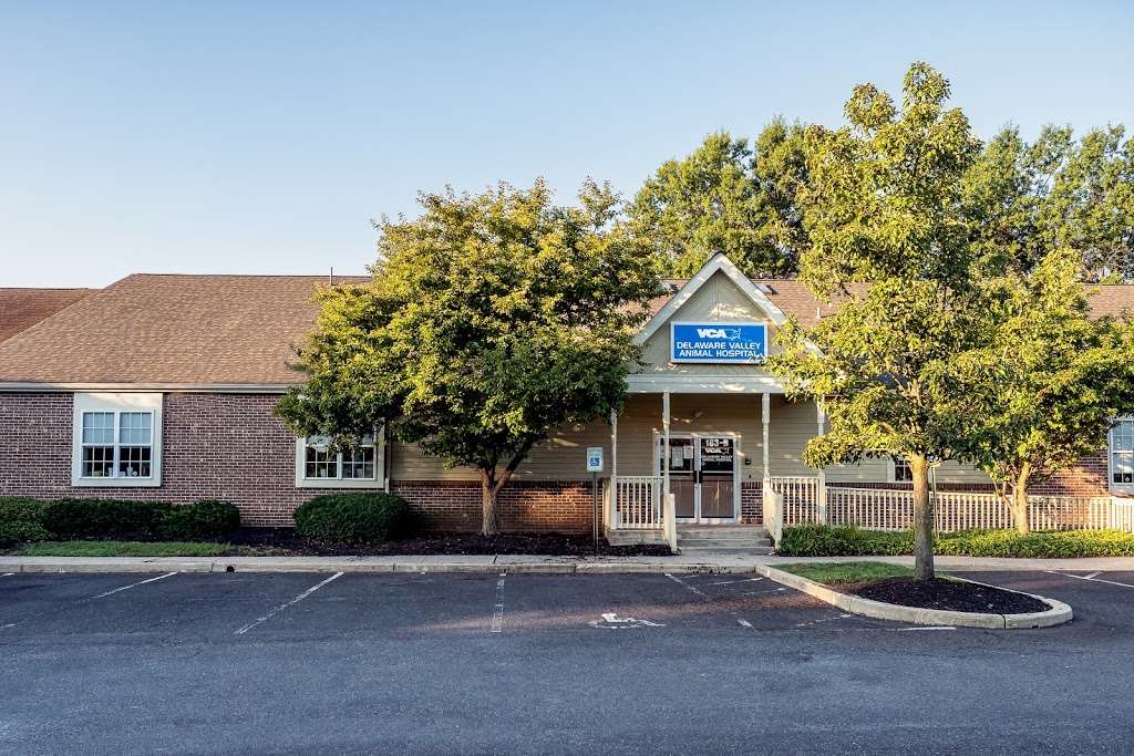 VCA Delaware Valley Animal Hospital | 183 Bristol Oxford Valley Rd, Langhorne, PA 19047 | Phone: (215) 946-1111